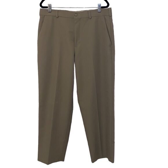 Dockers Relaxed Fit Flat Front Pants - Picture 1 of 11